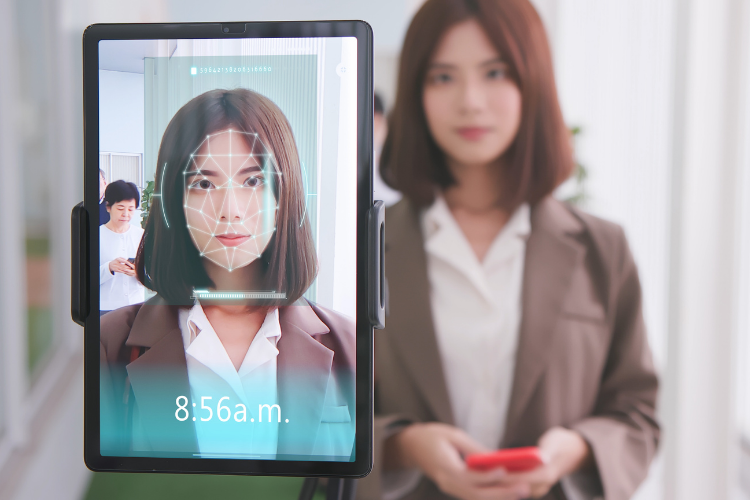 顔認証システムでできること