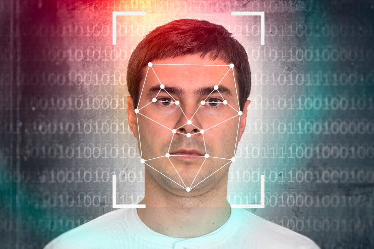 顔認証システムとは